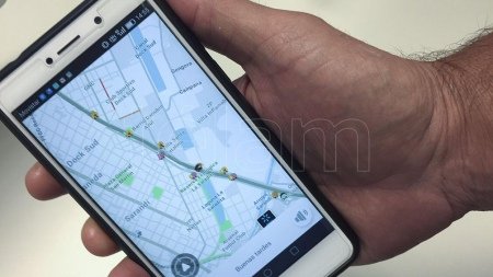 Waze incorpora en la Argentina la emisión de radio y audiolibros