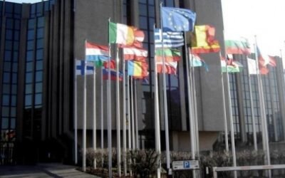 La UE desarrolla el uso de inteligencia artificial para admitir el ingreso de extranjeros