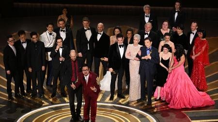 ‘Todo en todas partes al mismo tiempo’ se coronó con el Oscar a Mejor Película