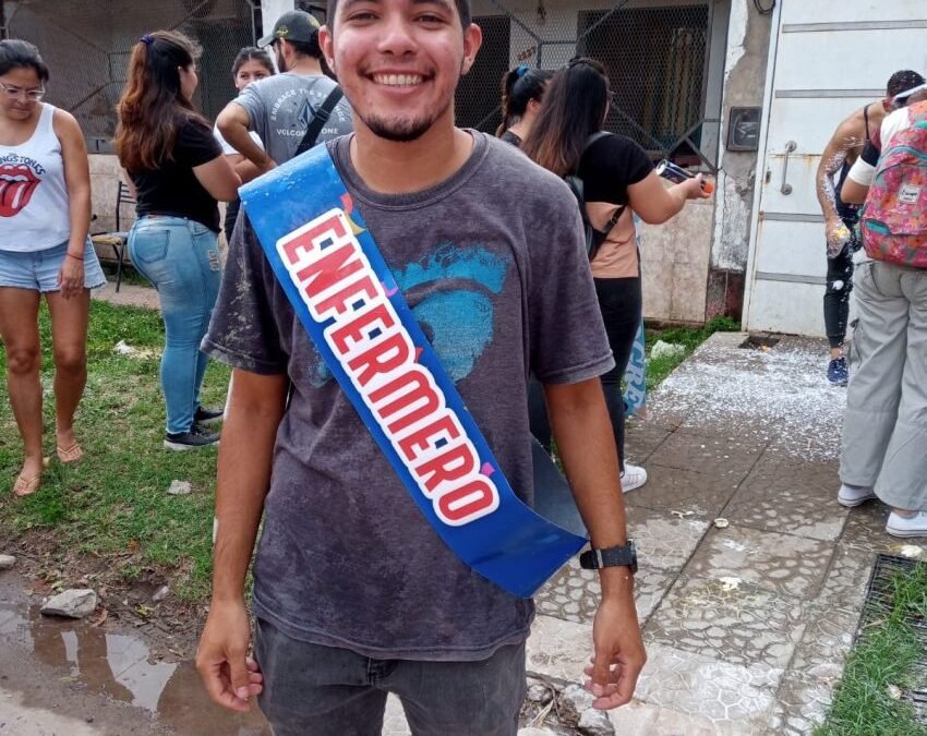 Isaías Díaz Nuñez, enfermero recibido de la Unne y una historia que contar – Las noticias más importantes de Chaco