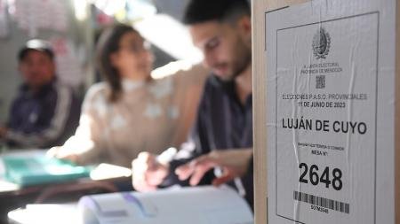 La Cámara Electoral convocó a los precandidatos a firmar un ‘compromiso ético digital’