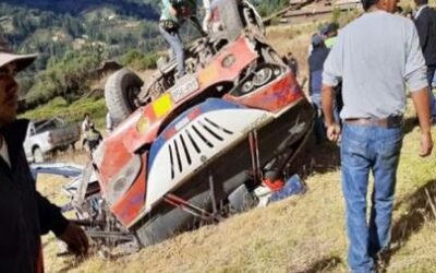 al menos 12 muertos y 15 heridos