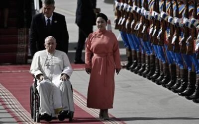 Francisco llegó a Mongolia para pedir por la paz mundial desde el ‘corazón de Asia’