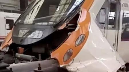 Cuatro personas murieron atropelladas por un tren en Barcelona