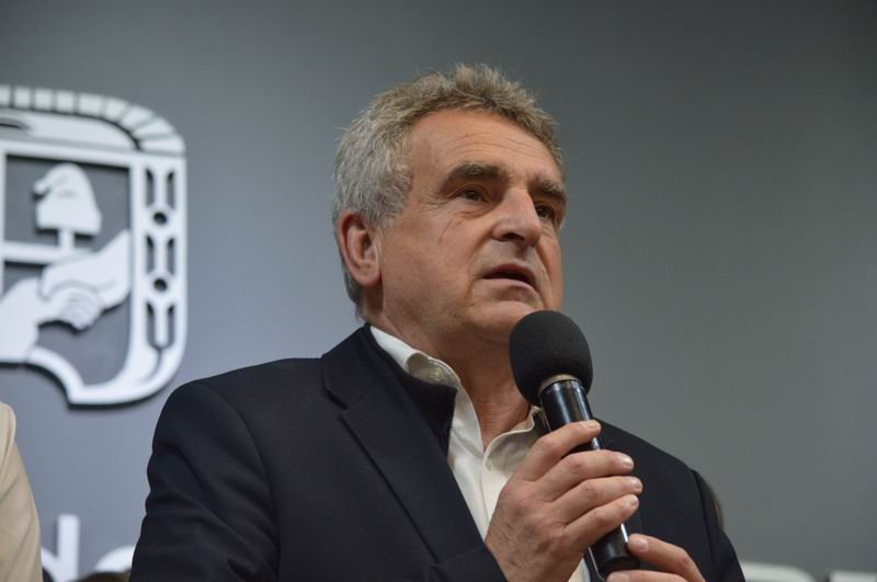 Rossi llamó a defender la educación, la salud y la universidad pública – Las noticias más importantes de Chaco