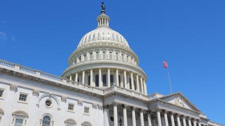 Líder republicano retira su candidatura y la Cámara de Representantes sigue paralizada