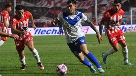 Vélez, con la necesidad de escapar del fondo, visita a Instituto