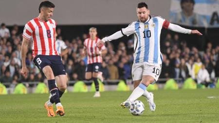 Messi regresa con recaudos en la inobjetable victoria sobre Paraguay