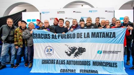 Espinoza consideró un ‘sueño’ haber financiado un viaje de veteranos a Malvinas