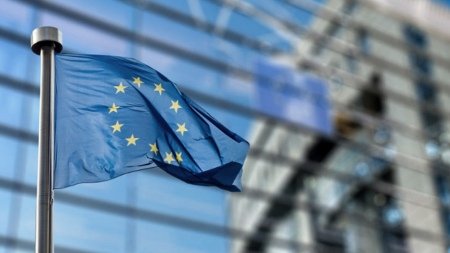 UE acepta incorporación gradual de Rumania y Bulgaria en el espacio Schengen de libre circulación