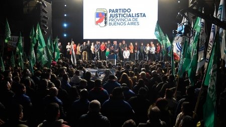 Referentes e intendentes del PJ contra la eliminación del Régimen de Zona Fría