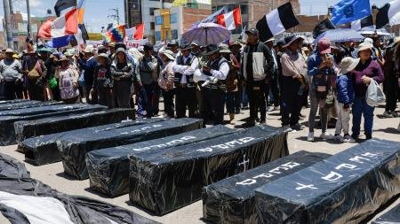 Manifestación en Puno para pedir justicia para los muertos en la represión de hace un año